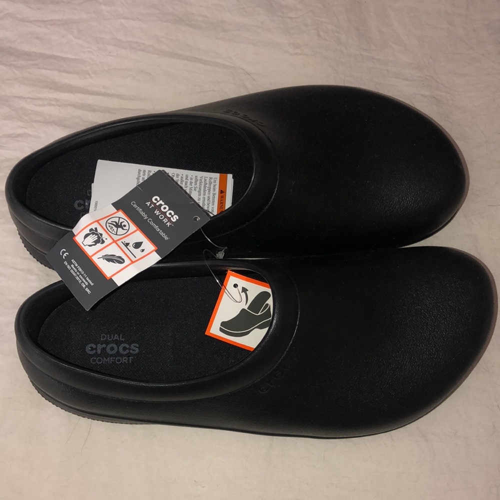 Men’s croc work shoes